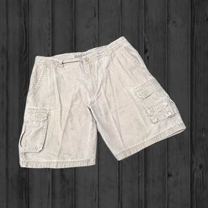 Magellan Cargo Shorts Size 38